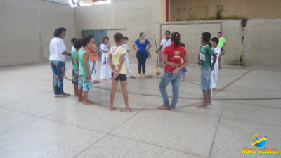 Projeto Aula de Capoeira é iniciado pelo CRAS