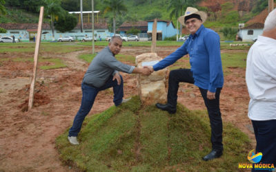 Lançamento da Pedra Fundamental da Construção da Prefeitura Municipal na Praça Filomeno Cardoso.