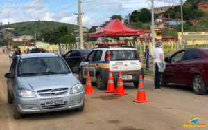 Barreira Sanitária promovida pela Saúde e PMMG