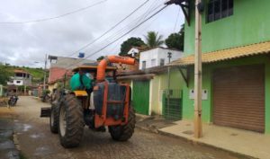 Sanitização de ruas de Nova Módica contra o Covid-19.